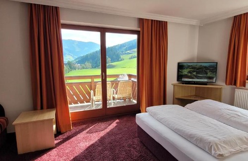 Hinterglemm Hotel | Hotel Sommerer: Enjoy Summer with JOKER CARD Benefits