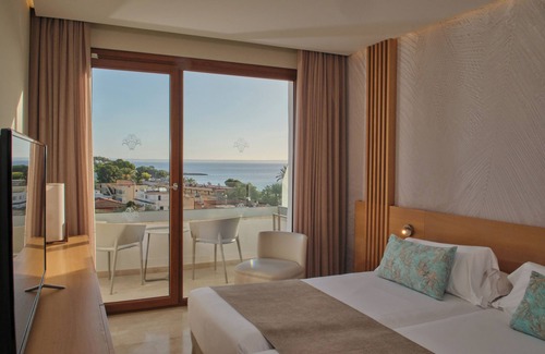 Palmanova Hotel | Relax at Hotel Son Caliu Spa Oasis - 4-Star with Ocean View