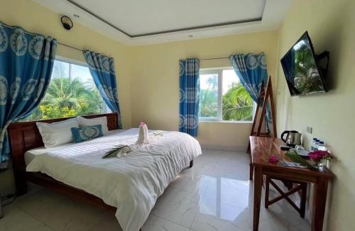 East Ham Tien Beach Hotel | Hotel Song Hương