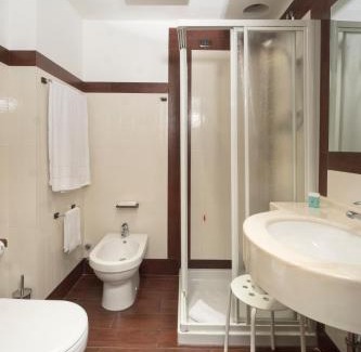 Central Station Hotel | Welcoming Hotel Soperga: Ideal for Families with Breakfast