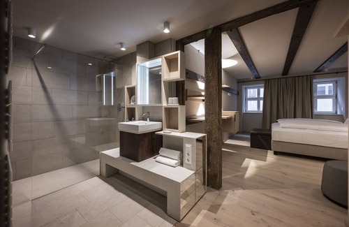 Altstadt Hotel | Discover Hotel Goldene Rose: Rated 10/10 with Spa & Pool