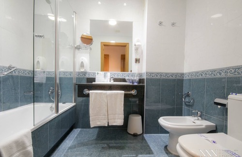 Sanxenxo Hotel | Relax at Hotel Spa Nanin Playa: Guest Rated 9.4/10