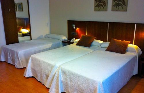 Lalin Hotel | Relaxing Hotel Spa Norat Torre Do Deza - 4-Star Retreat