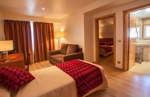 Fisterra Hotel | Relax at Hotel Spa Playa Langosteira with Pool & Hot Tub