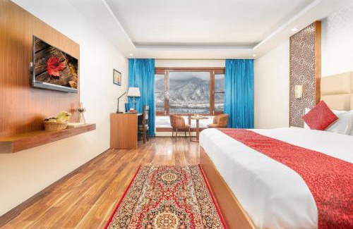 Pahalgam Apartment | Guest Rated Hotel Sparrow: Pet-Friendly, Breakfast Included