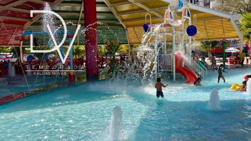 Caldas Novas Hotel | Experience Spazzio diRoma with Pool & Water Park Access