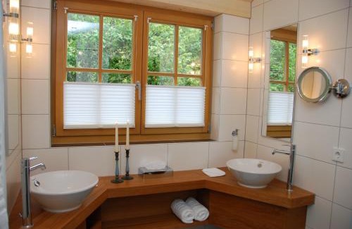 Biberach Hotel | Inviting Hotel Gästehaus Speicher with Oceanfront Views