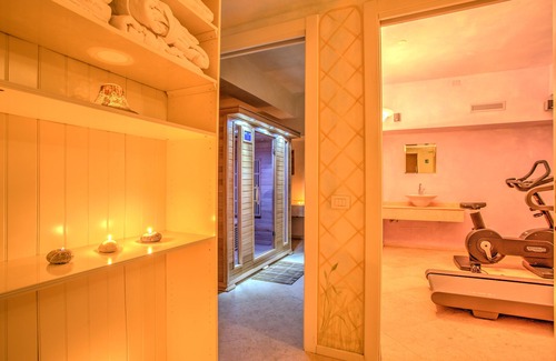 Barbarano Hotel | Discover Hotel Spiaggia d'Oro - 4-Star Retreat by Garda Lake