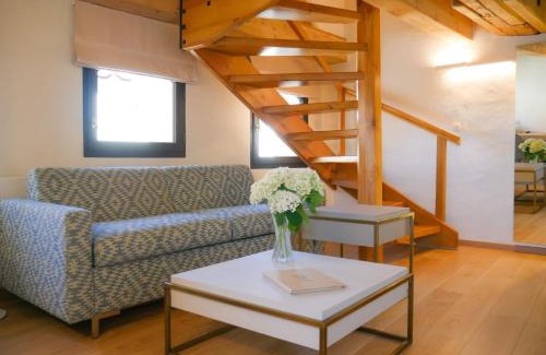 Stare Miasto Hotel | Top-Rated Hotel Spichrz: Pet-Friendly with Pool & Restaurant
