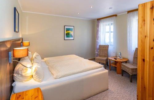 Wolgast House | Top-Rated Hotel Spitzenhoernbucht: Pet-Friendly Retreat