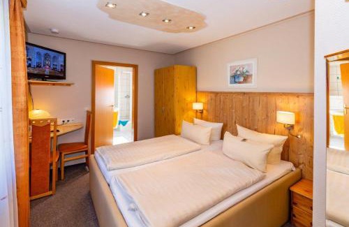 Wolgast House | Top-Rated Hotel Spitzenhoernbucht: Pet-Friendly Retreat