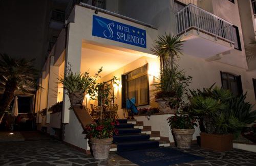 Diano Marina Hotel | Discover Hotel Splendid: Oceanfront Retreat with Pool & More