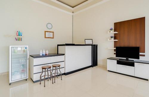 Tasikmalaya Hotel | Hotel Srikandi Syariah Mitra RedDoorz