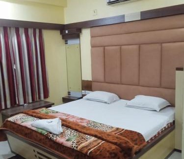 Tarapith Hotel | Discover Comfort at Hotel Srikrishna International