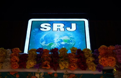 Hardoi Hotel | Cozy Hotel SRJ Lawn: Enjoy Complimentary Breakfast