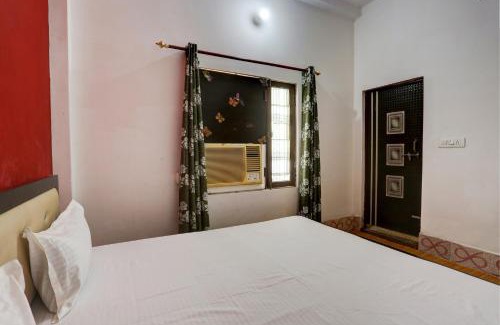 Malihabad Hotel | Discover FAMILY-FRIENDLY STAY at HOTEL SS PARADISE