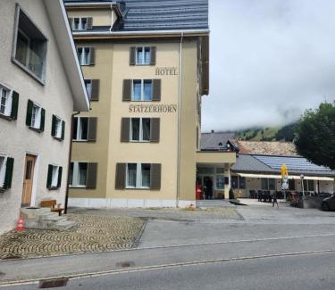 Parpan Hotel | Discover Hotel Stätzerhorn: Pet-Friendly & Family Welcoming