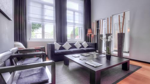 Mons Hotel | Pet Friendly Retreat at Hotel St James with Great Amenities