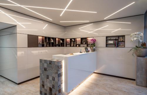 Darmstadt-Eberstadt Hotel | Pet-Friendly Hotel Stadt Heidelberg with Breakfast & Dining