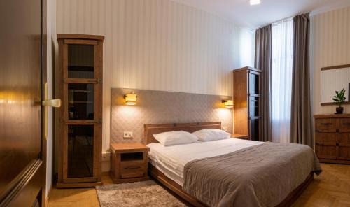 Mukachevo Hotel | Affordable Hotel Star: Family-Friendly with Breakfast Included