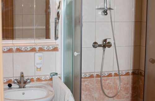 Cheb Hotel | Discover the Comfort of Hotel Stein with Pool & Spa