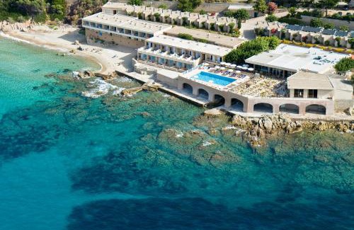 Ajaccio Hotel | Experience Oceanfront Relaxation at Hotel Stella Di Mare