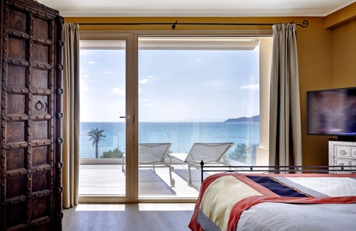 Campulongu Hotel | Escape to Hotel Stella Maris - 4-Star Ocean View Retreat