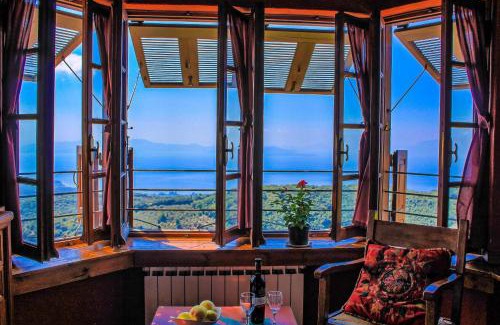 Vizitsa Hotel | Budget-Friendly Hotel Stoikos with Breakfast & Family Amenities