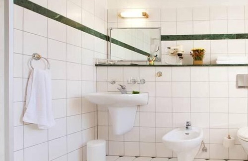 Gohren Hotel | Beautiful Hotel Stranddistel Rügen - 9.4/10 Guest Rated