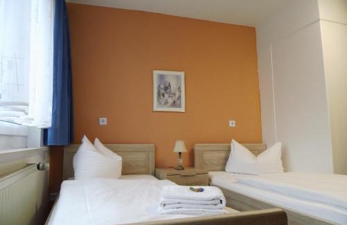 Tangermuende Hotel | Pet-Friendly Retreat at Hotel Sturm: Family Welcomes Await