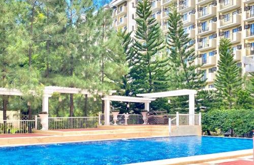Poblacion District Apartment | Hotel - Style Studio with balcony Davao City