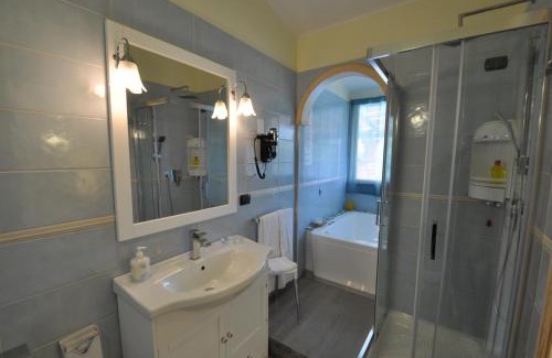 Villasimius Hotel | Relax at Su Giganti: Oceanfront Oasis with Pool & Beach