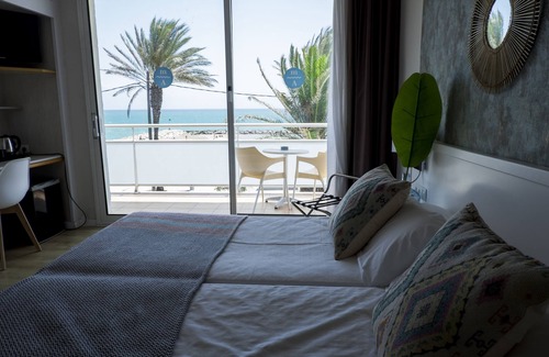 Passeig Maritim Hotel | Experience Ocean Views at Hotel Subur Maritim - 4 Star Stay