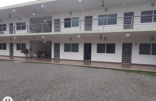 Tapachula Hotel | Budget-Friendly Hotel & Suites Mo Sak with Pool and Restaurant