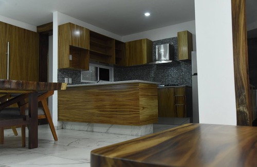 Tonala Hotel | Hotel & Suites Punto Oriente
