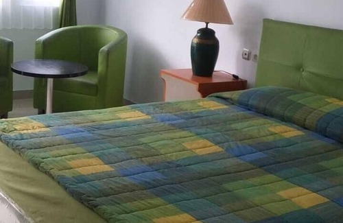 Tarogong House | Budget-Friendly Stay at Hotel Suminar with Breakfast Included