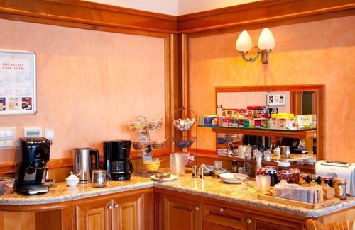 Brela Apartment | Hotel Sunceva Postelja Brela - One bedroom apartment with side sea view