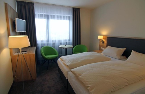 Dauchingen Hotel | Charming Hotel Sunny Side Up - Pet and Child Friendly Stay