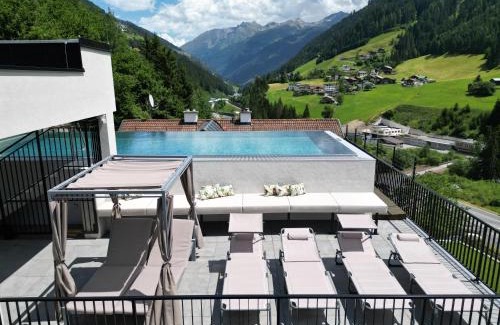 Kappl Hotel | Refresh at Hotel Sunshine Superior - Adults Only Retreat Ischgl