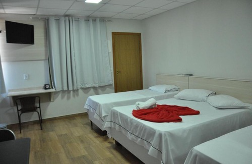 Bairro de Fatima Apartment | Budget-Friendly Hotel Super EconômicoPLUS with Ocean View