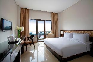 Purwokerto Hotel | Discover Hotel Surya Yudha Purwokerto: Pool & Breakfast Included