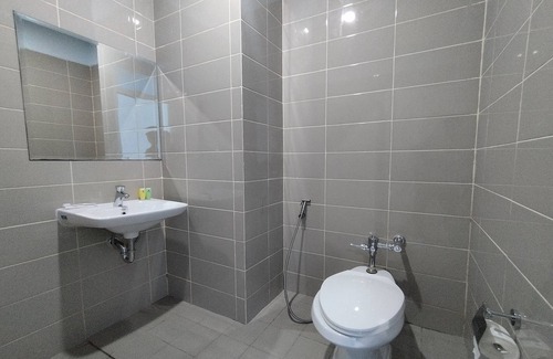 Jambi Hotel | Budget-Friendly Hotel Sutha Inn with Family Amenities
