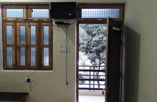 Raebareli Hotel | Budget-Friendly Stay at Hotel Swagat with Breakfast Included