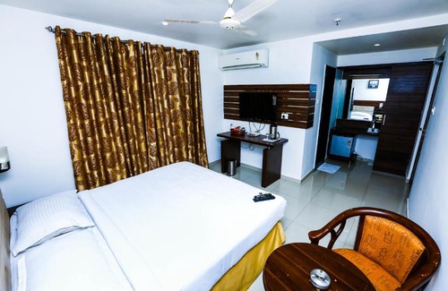 Hyderabad Hotel | Budget-Friendly Stay at Hotel Swagath Grand, A.S. Rao Nagar