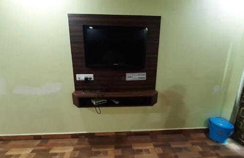 Giridih Hotel | Discover Hotel Swastik, Mohania: Family-Friendly Comfort