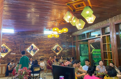 Sa Pa Hotel | Hotel Tâm Tình: Guest Rated 10/10 with Breakfast Included