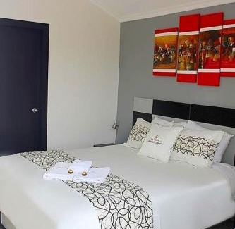 Tababela Hotel | Discover Comfort at Hotel Tababela Land with Ocean Views