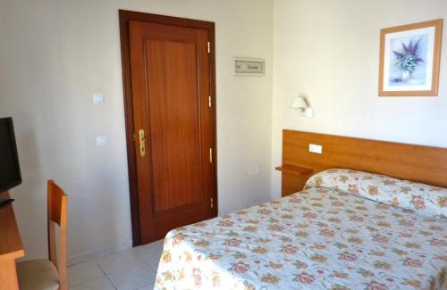 Puerto del Rosario Hotel | Oceanfront Hotel Tamasite: A Budget-Friendly Escape