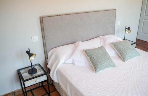 Orgiva Hotel | Pet-Friendly Hotel Taray ST with Pool & High Guest Rating