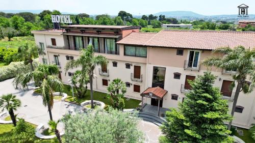 Giugliano in Campania Hotel | Charming Stay at Hotel Tempio with Pet-Friendly Amenities